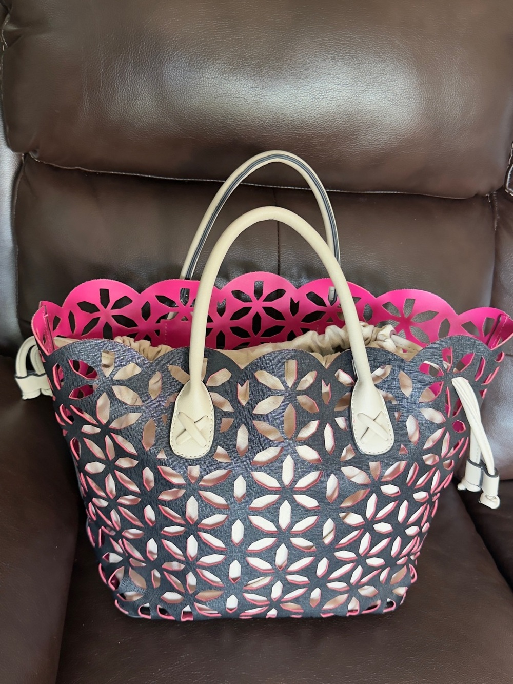Catherine Malandrino Pink and Black Laser-Cut Tote with Cream Handles - Picture 2 of 8